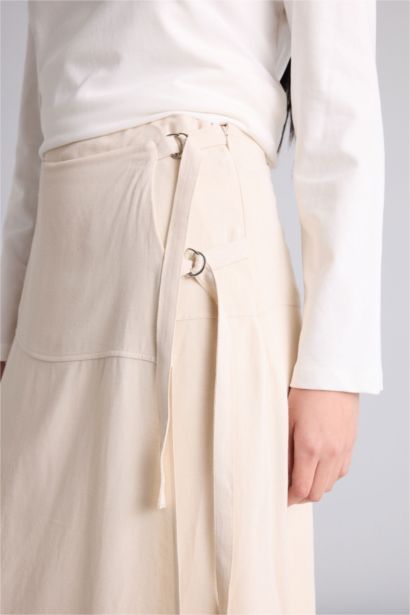 A Cut Linen Blended Maxi Skirt