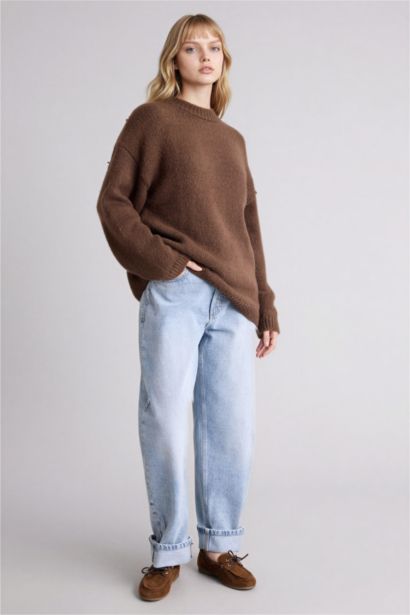 Oversize Fit Crew Neck Pullover