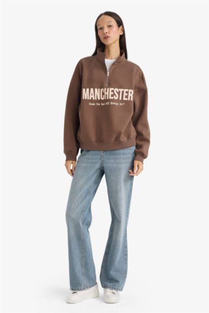 Oversıze Yarım Fermuarlı Baskılı Kalın Kumaş Sweatshirt