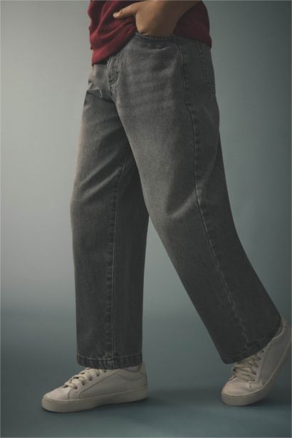 Boy Barrel Fit Straight Leg Jeans