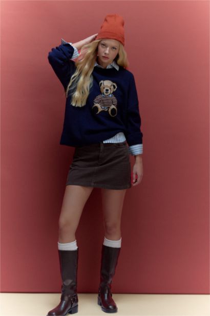 بلوز صوف مطبوع قصة عادية بياخة مستديرة