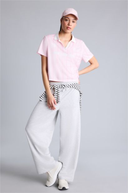 Cropped Fıt Polo Yaka Dijital Baskılı Baskılı Sporcu Tül Kısa Kollu Polo Tişört