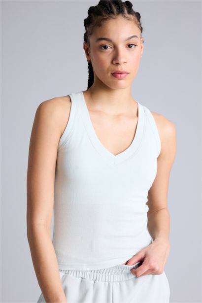 Спортивная майка Slim Fit из модала с V-образным вырезом