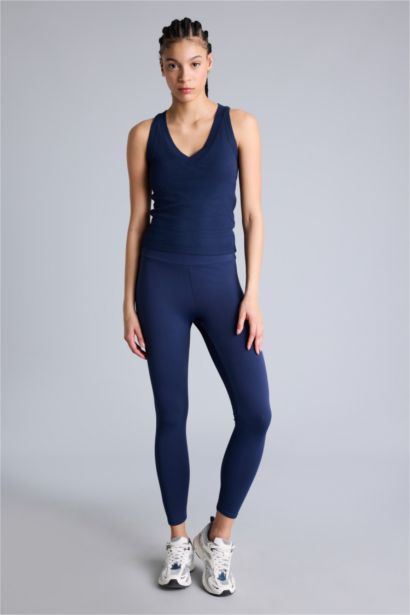 Спортивная майка Slim Fit из модала с V-образным вырезом