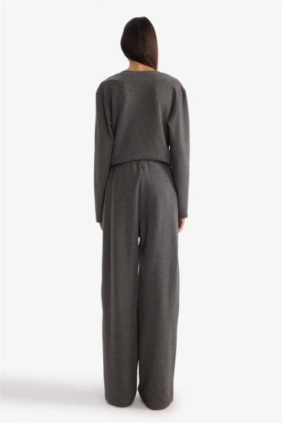 Wide Leg Trousers