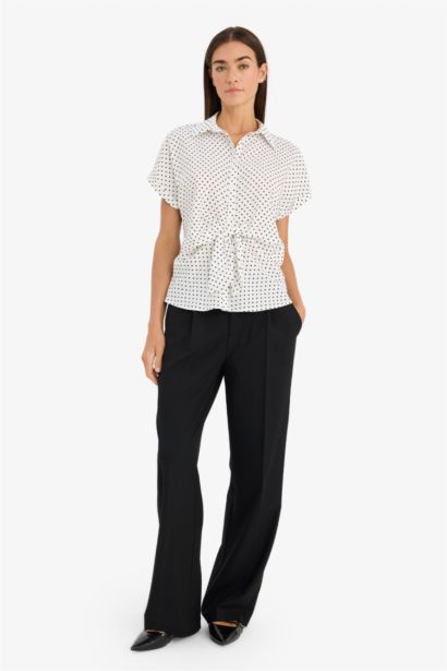 قميص نص كم مطبوع قصة عادية بياقة قميص