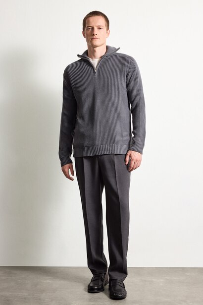 Standard Fit Knitwear Pullover