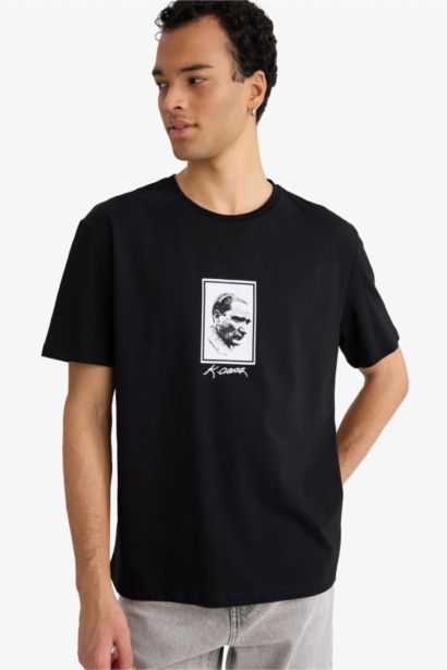 %100 Pamuk Atatürk Baskılı Tişört