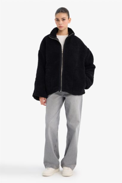 Oversize Geniş Kalıp Dik Yaka Fermuarlı Pelüş Hırka