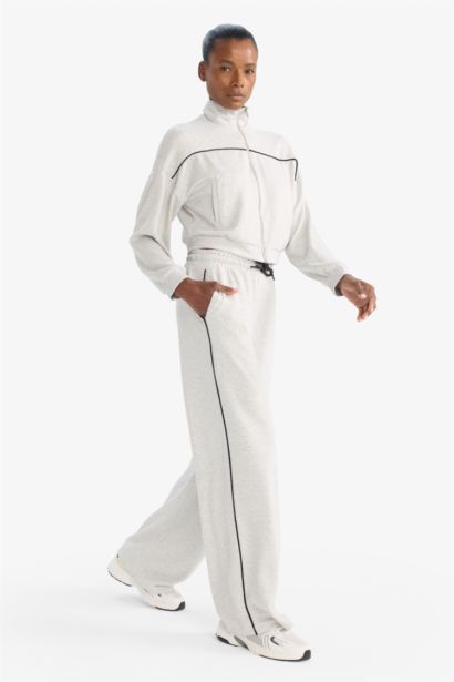 بنطرون قصة عادية ورجل عادي