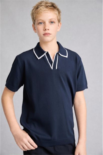 Футболка Regular Fit из вискозы с воротником-апаш для мальчиков