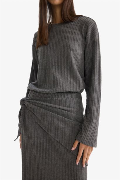 Striped Long Sleeve Crew Neck T-shirt