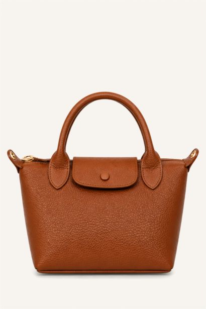 شنطة يد حريمي