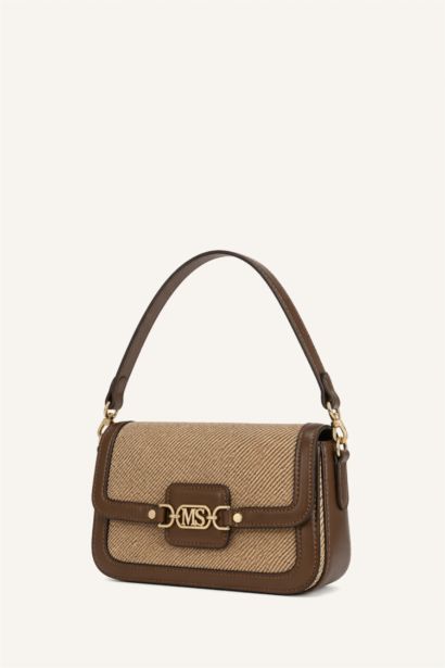 شنطة كتف حريمي