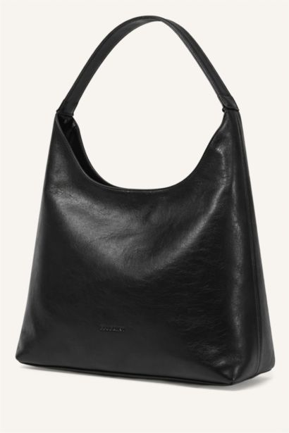 شنطة كتف حريمي