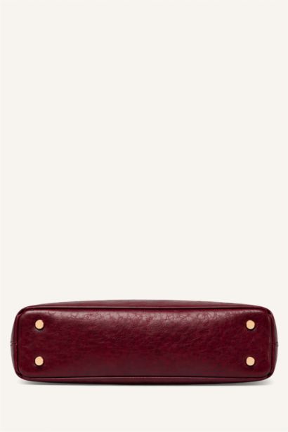 شنطة كتف حريمي