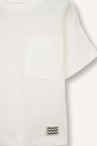 تيشيرت ولادي نص ردن قصة عادية