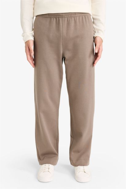 Straight Leg Elastic Waist Sports Pants