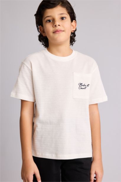 Boy New Regular Fit Embroidered Pocket Print T-Shirt