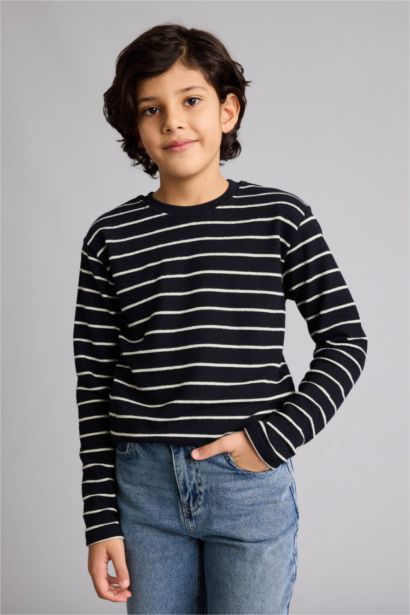 تيشيرت اولادي كم طويل قصة عادية برقبة مستديرة