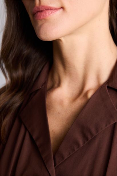 Рубашка с коротким рукавом приталенного кроя из поплина для женщин