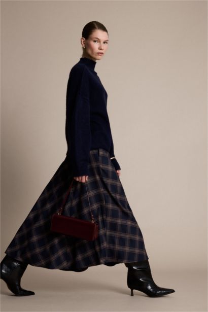 A Kesim Kareli Normal Bel Midi Etek