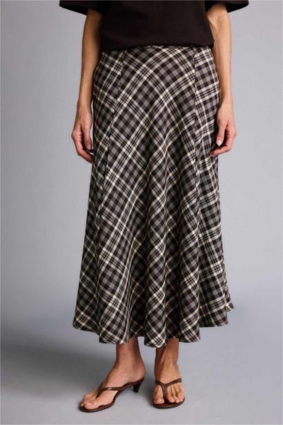 A Kesim Kareli Normal Bel Midi Etek