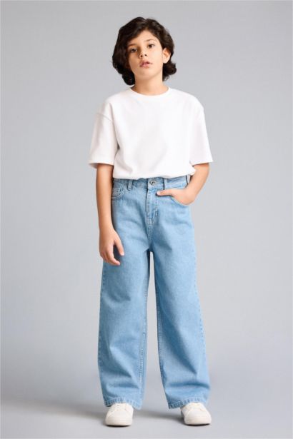 بنطلون جينز اولادي برجل عادية