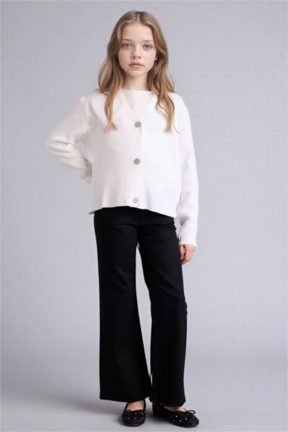 كارديجان بناتي قصة عادية بياقة V