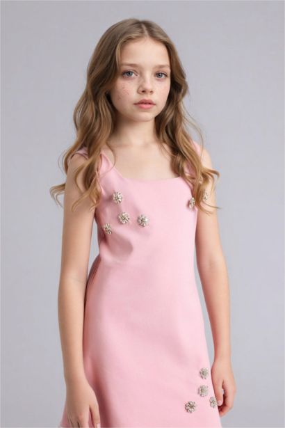 فستان بناتي قصة عادية بحمالات