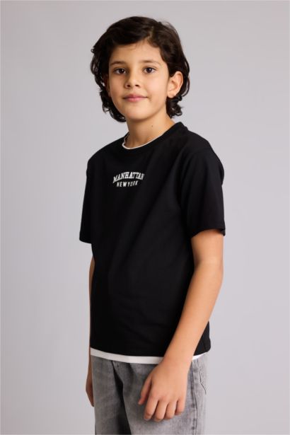 تيشيرت اولادي نص كم قصة عادية برقبة مستديرة