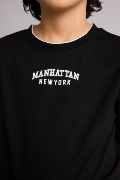 تيشيرت اولادي نص كم قصة عادية برقبة مستديرة