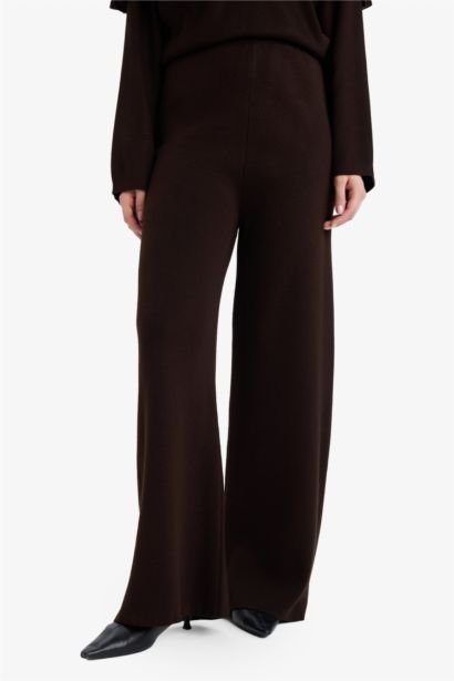 Wide Leg Knitwear Trousers