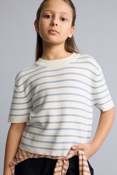 Girl Regular Fit Crew Neck Pullover