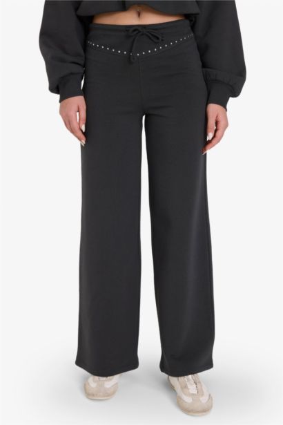 Straight Fit Thick Fabric Trousers