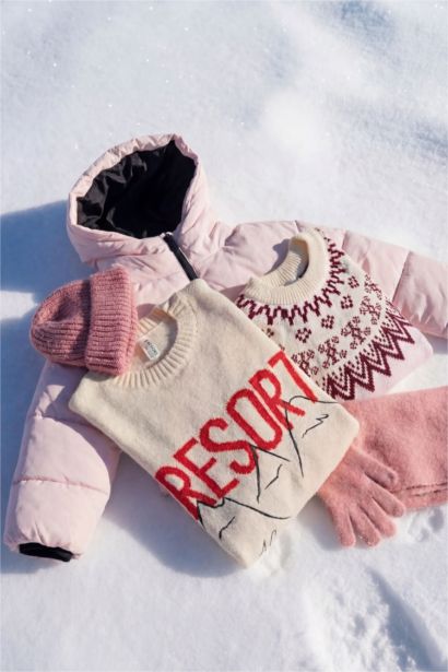 Girl Regular Fit Crew Neck Pullover