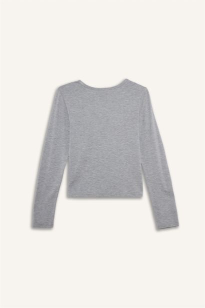 توب كم طويل وياقة دائرية