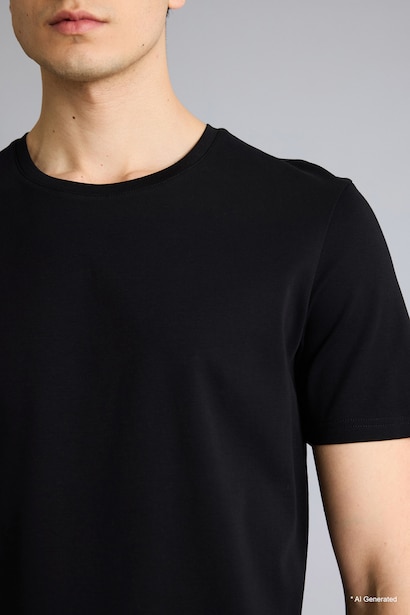 T-shirt slim à col rond manches courtes