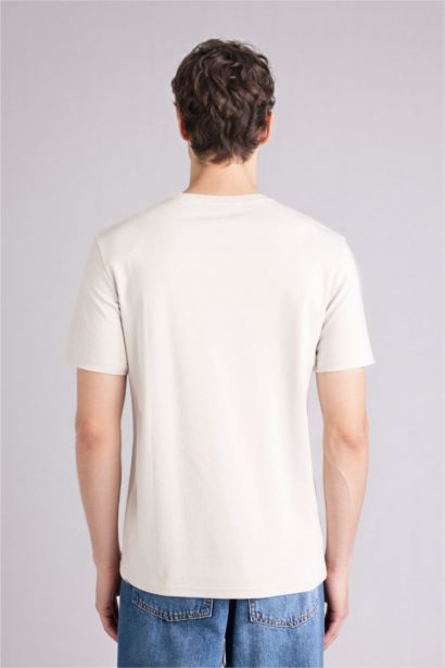 Premium қысқа жеңді футболка