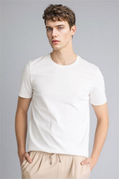 Slim Fit Crew Neck Short Sleeve T-Shirt