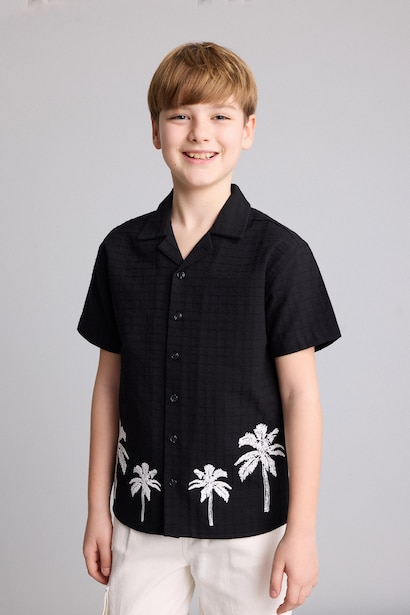 Boy Regular Fit Tropical Patterned Short Sleeve Shirt