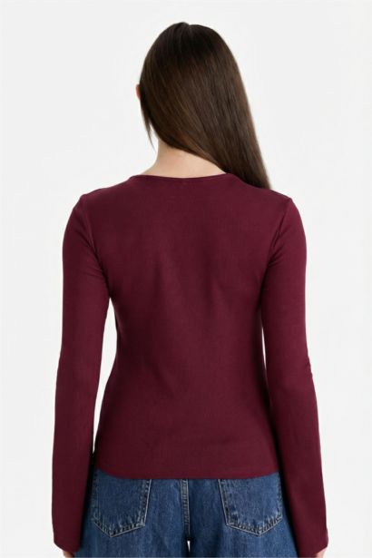 Woman Long Sleeve T-Shirt