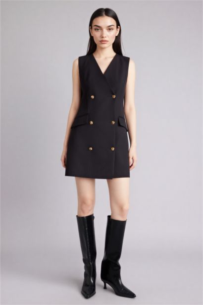 Robe mini avec boutons