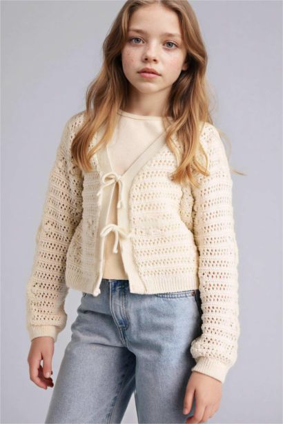 سترة بنات قصة عادية برقبة V