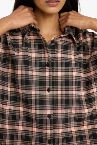 Oversize Fit Shirt Collar Flanel Plaid Long Sleeve Shirt