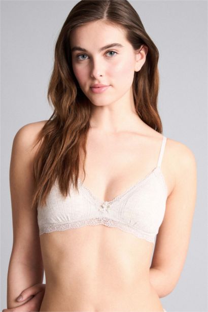 حمالة صدر برا دانتيل ببطانة قابلة للإزالة