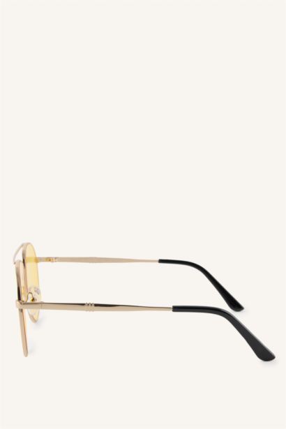 Woman Oval Metal Sunglasses