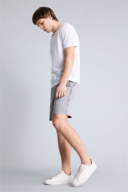 Жұмсақ фактуралы джинс бермуд