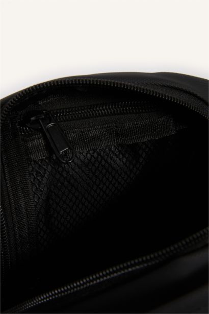 شنطة كروس بودي رجالي جلد صناعي