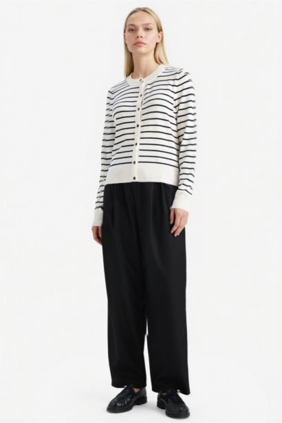 Regular Fit Crew Neck Striped Cardigan